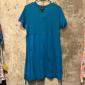 Blue short sleeve mini dress